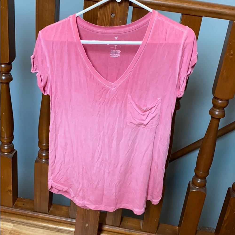 American Eagle tee shirt